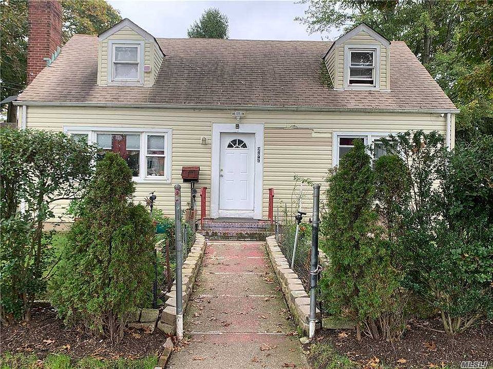 1st image of 282 Sheridan St