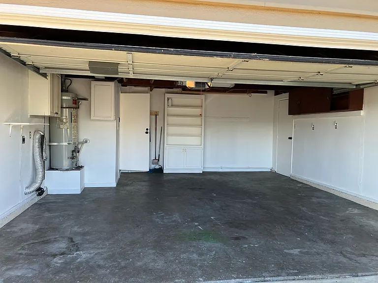 137 Lomita Ave — Photo 9
