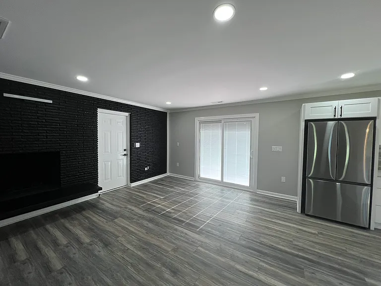 11405 Cresthill Dr — Photo 24