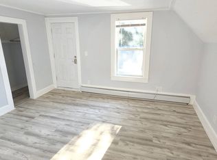 50 Meadow St #2, Littleton, NH 03561