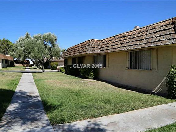 2nd image of 2657 Heritage Dr