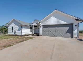 17291 Cottonwood Ct, Newalla, OK 74857