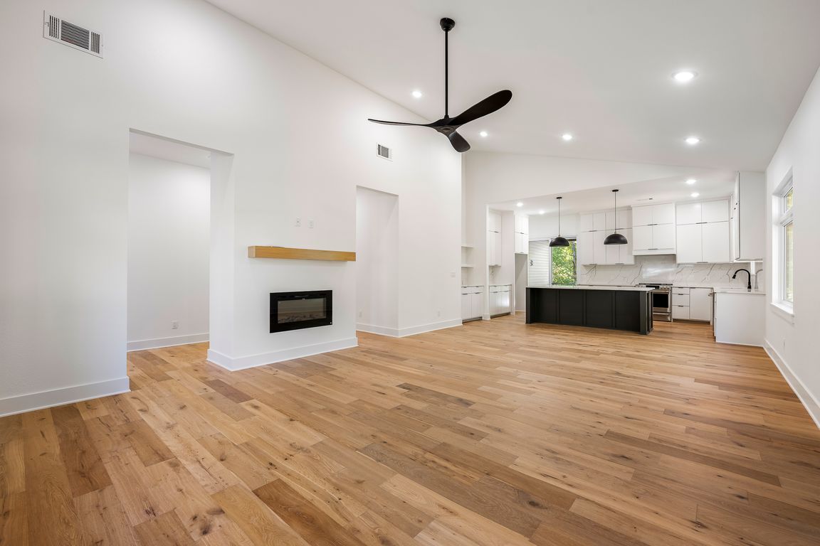 next background image