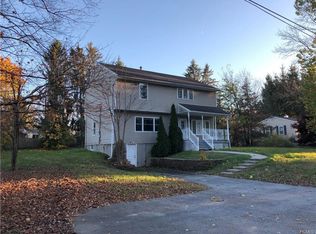 5 Maple Ave, Warwick, NY 10990