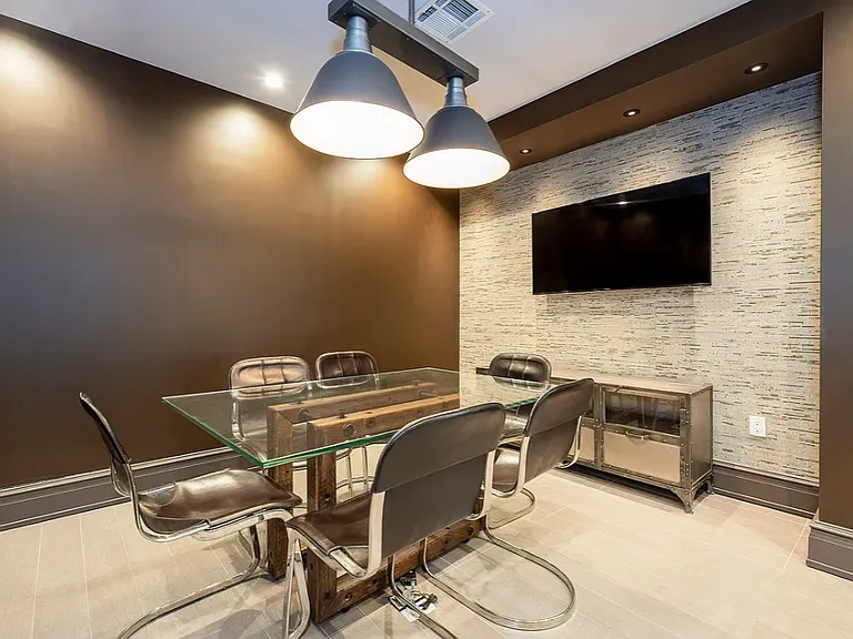 395 Leonard St #533 — Photo 7