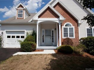 166 Thistle Pond Dr #166, Bloomfield, CT 06002