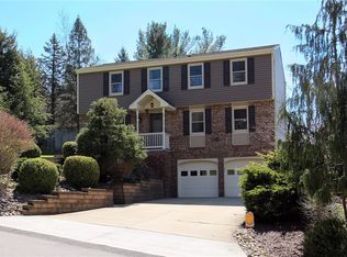 5012 Van Voorhis Dr, Bethel Park, PA 15102