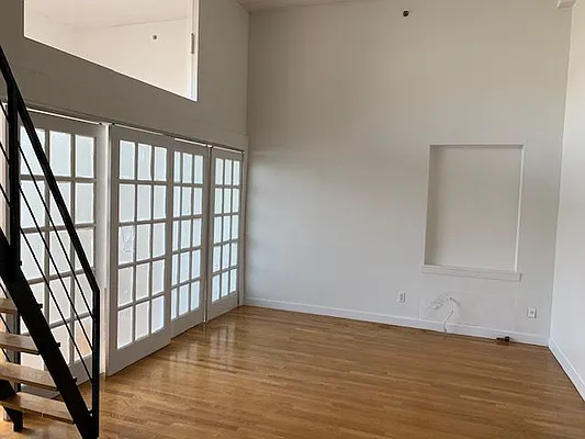 Rented by Carnegie Management Inc | media 8