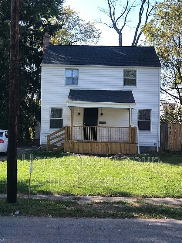 2369 Taylor Ave photo 1