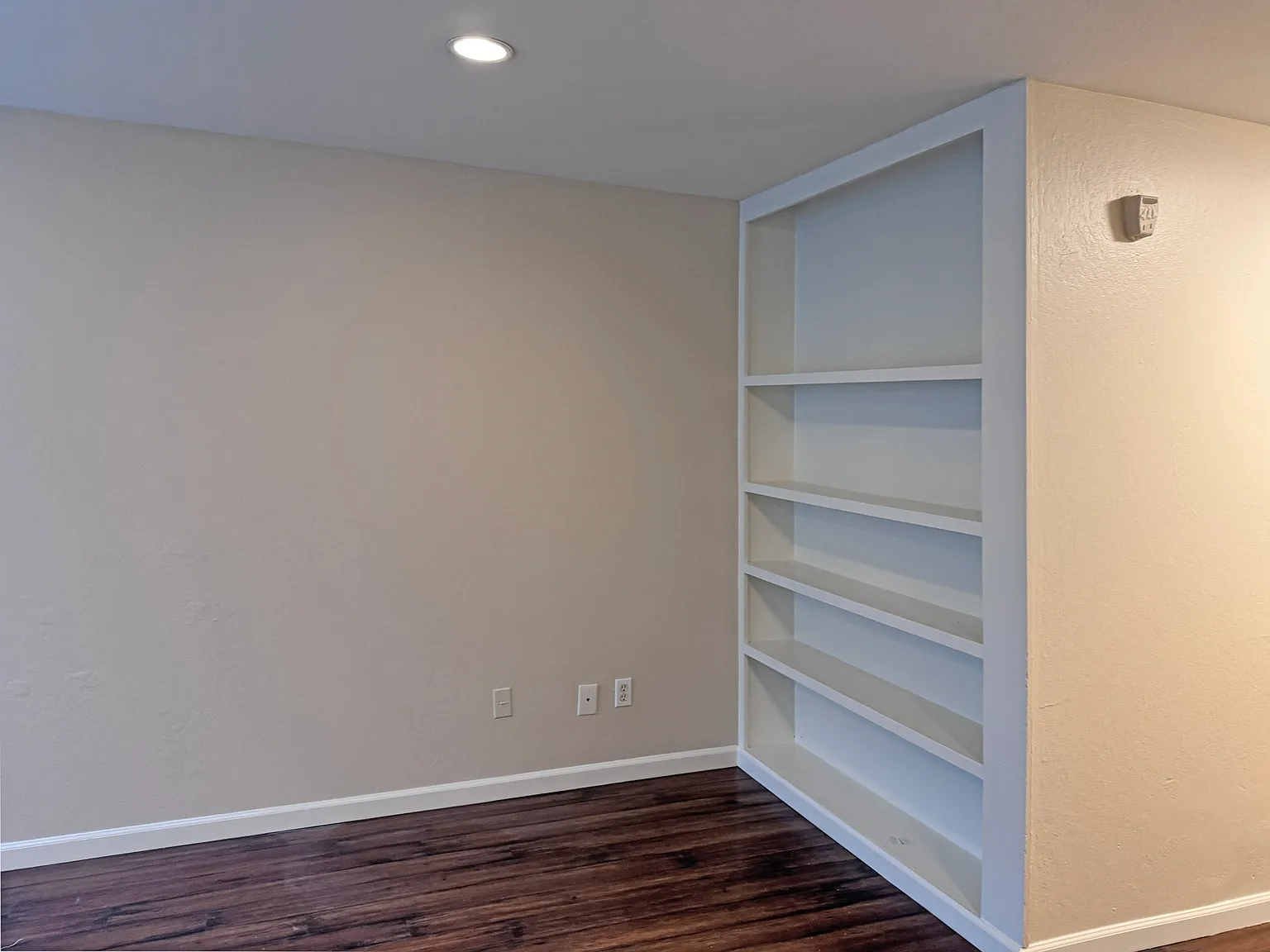 2 bed, 800 sqft, $2,395 — Photo 4