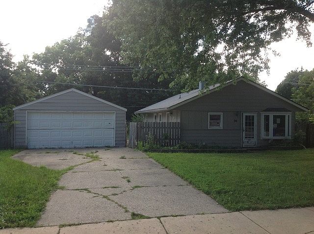 2nd image of 94 Birch St