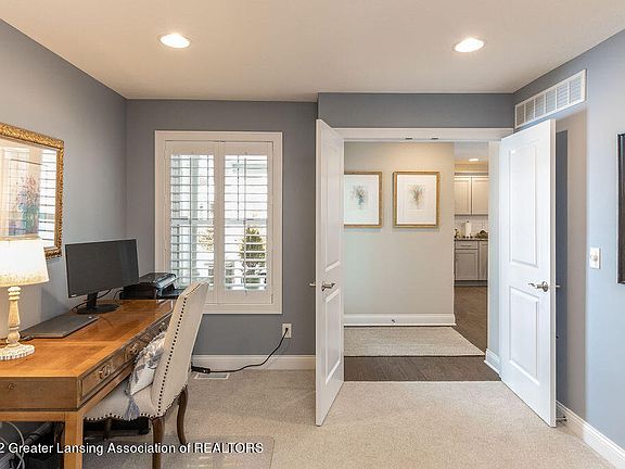 5th image of 5332 E Hawk Hollow Dr