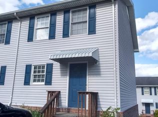 152 Gray Station Rd APT 30, Johnson City, TN 37615