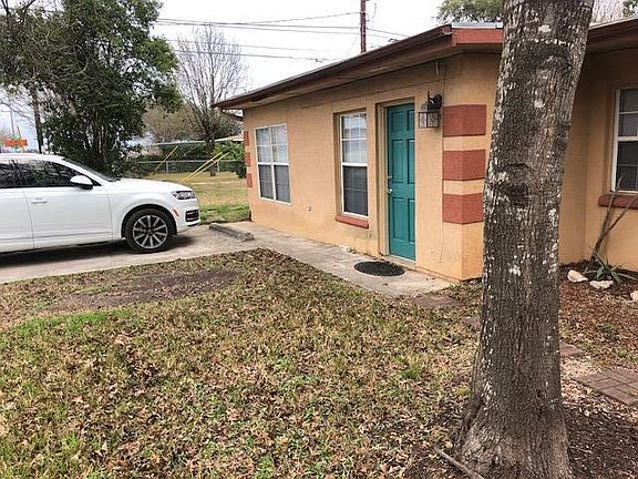 Street View with Offstreet Parking