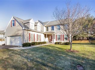 100 Glen Ridge Rd, Hamden, CT 06518