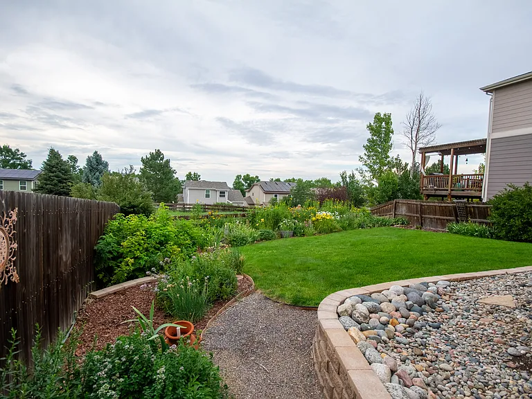 5747 Jaguar Way — Photo 36