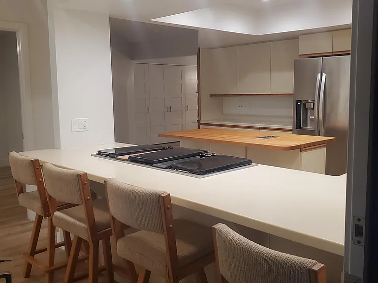 Pass through breakfast bar with bar stools