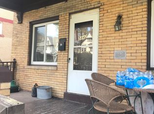 5842 Hobart St, Pittsburgh, PA 15217
