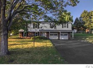 4345 Valley Dr, Allentown, PA 18104