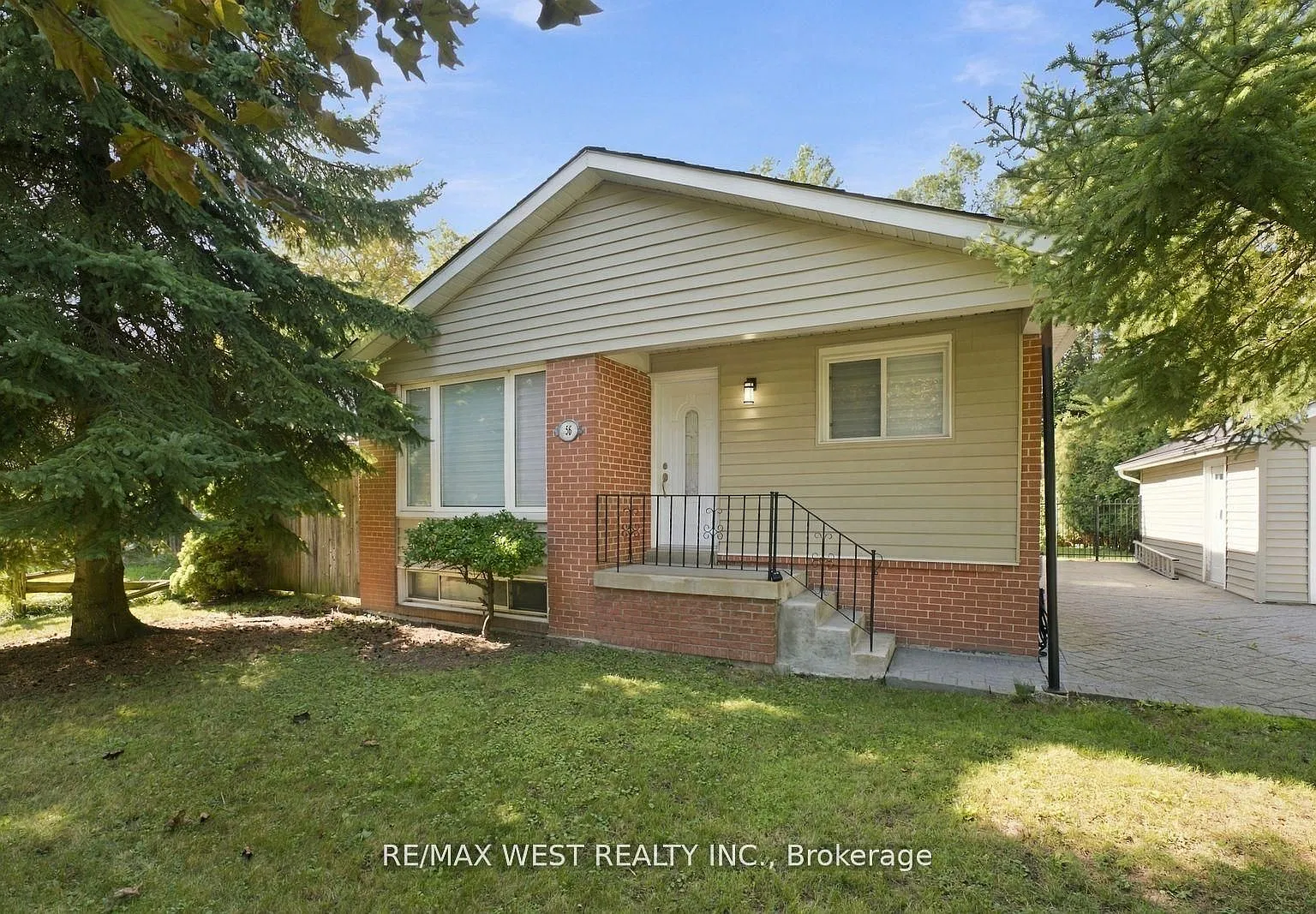 3 bed, $3,045 — Photo 2