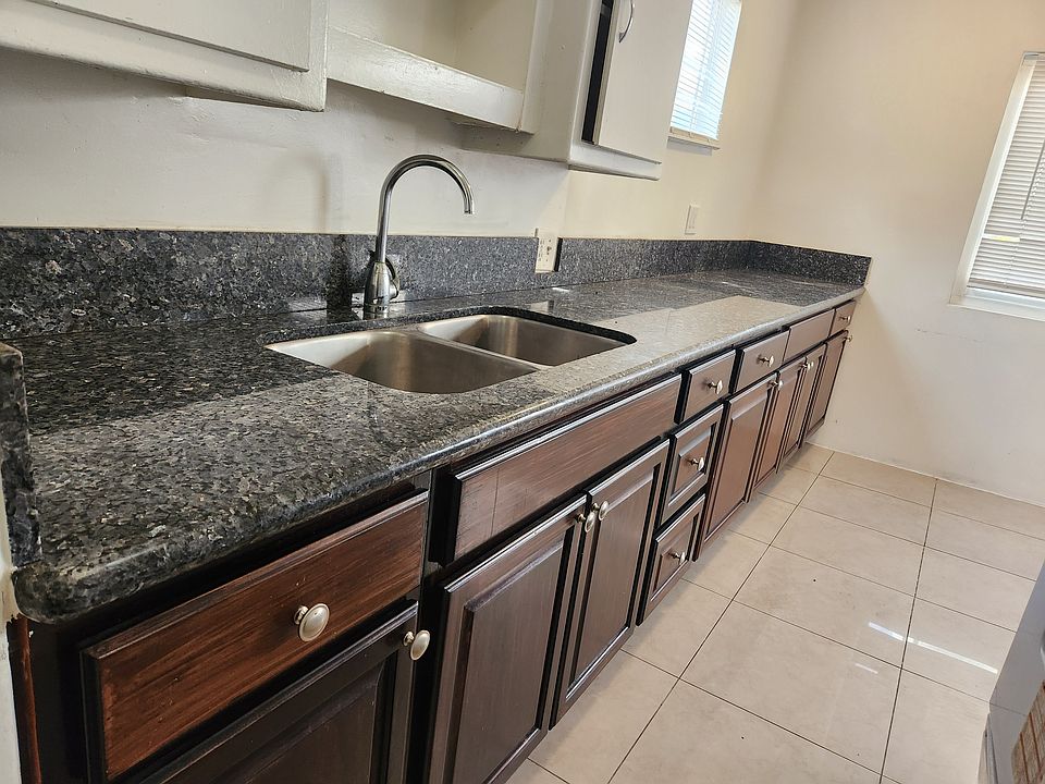 1st image of 1226 N Gower St APT 1