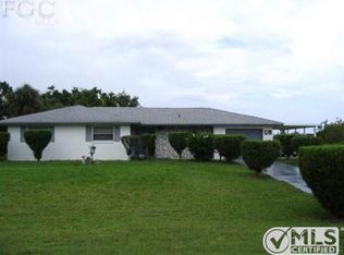 850 Sentinela Blvd, Lehigh Acres, FL 33974
