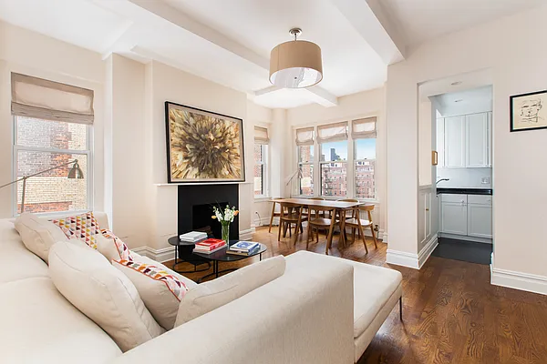 Rented by Compass | media 2
