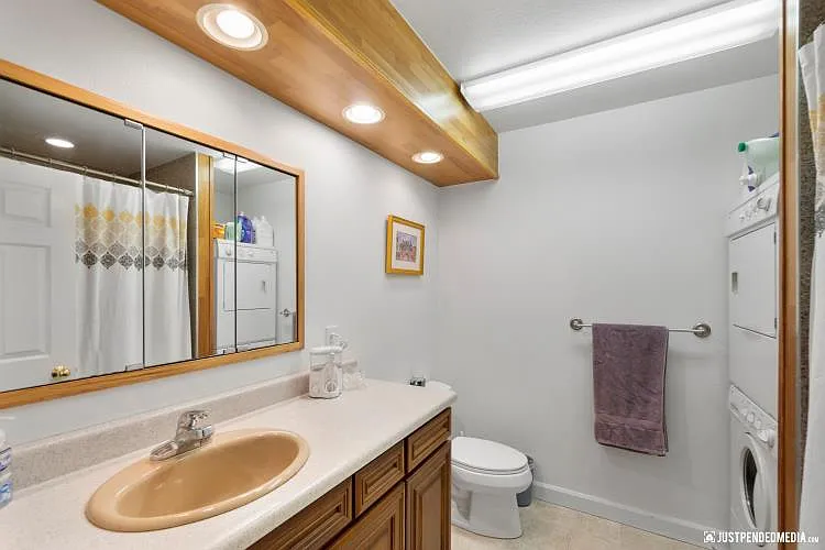 9531 Hillside Dr — Photo 11