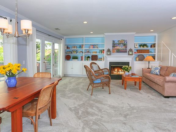 3rd image of 3739 Lincolnwood Dr
