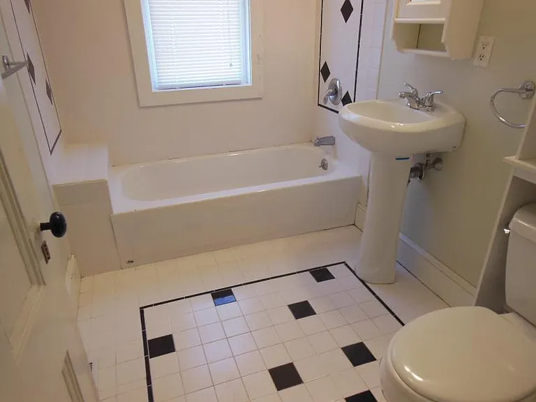 52 Winchester St #2 — Photo 9