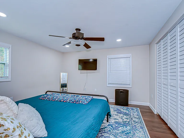 We also provide a 32" smart tv int he bedroom