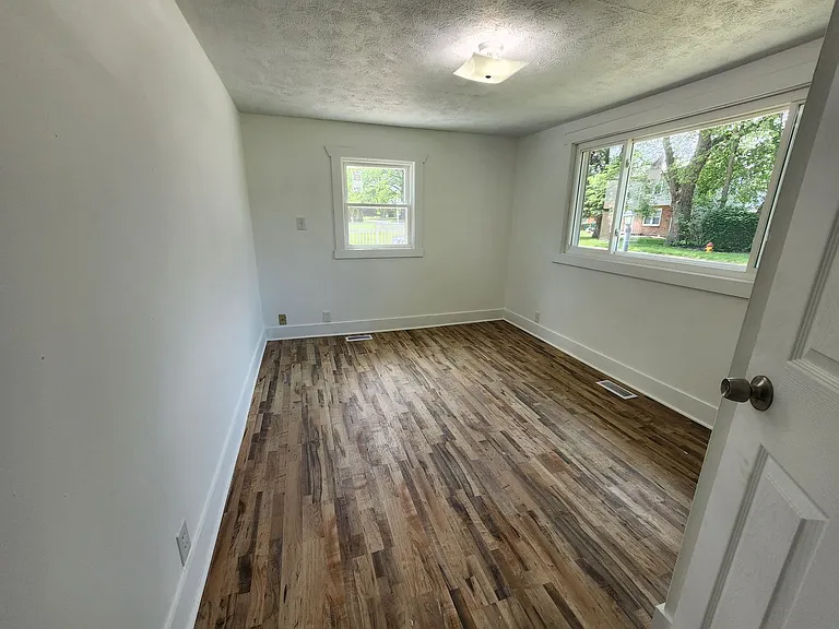 6247 Seneca Trl — Photo 8