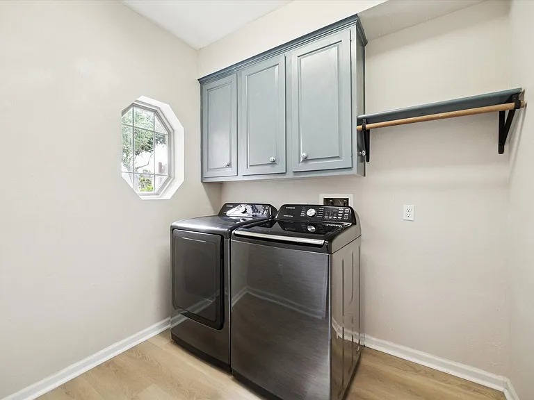 5315 Sunbright Ct — Photo 32