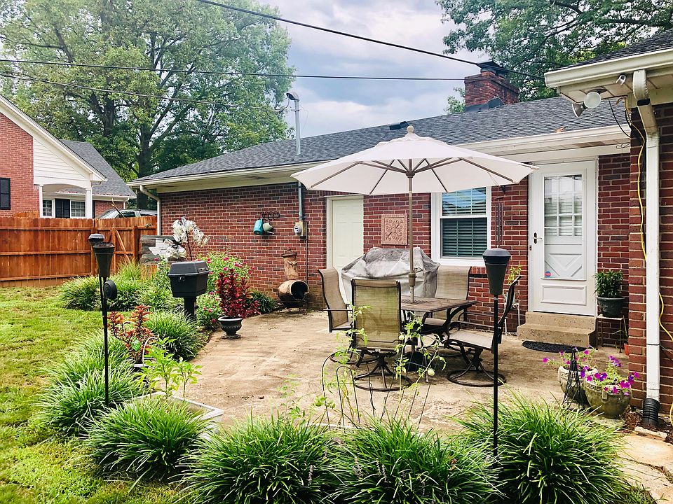 1st image of 469 Brentmoor Ave