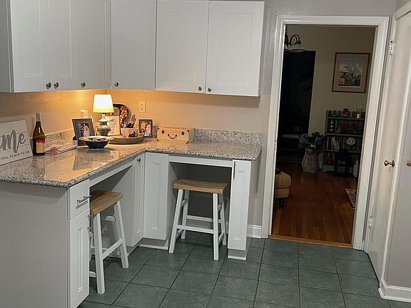 5th image of 7210 Galveston Blvd