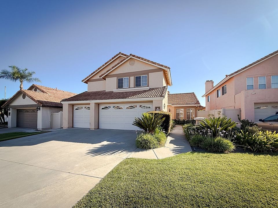 1st image of 40041 Zamura Ct
