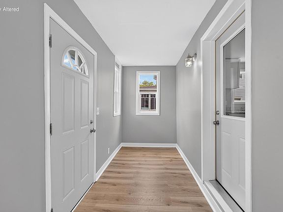 5th image of 4905 26th AVENUE