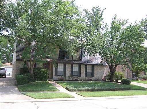 2nd image of 2137 Lasalle Ave