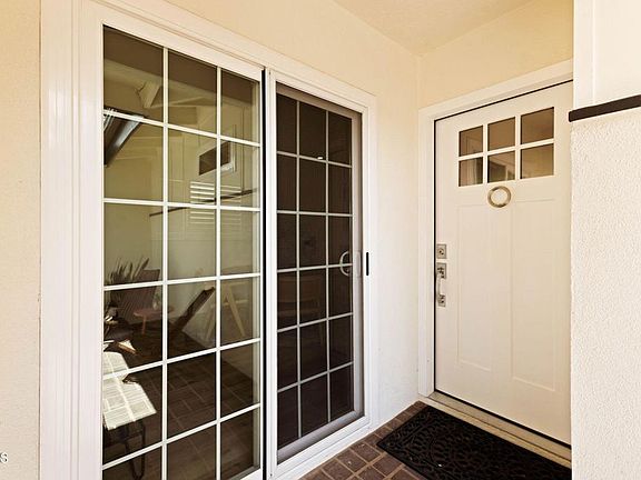 5th image of 4558 Don Pio Dr