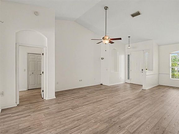 4th image of 535 Planters Manor Way