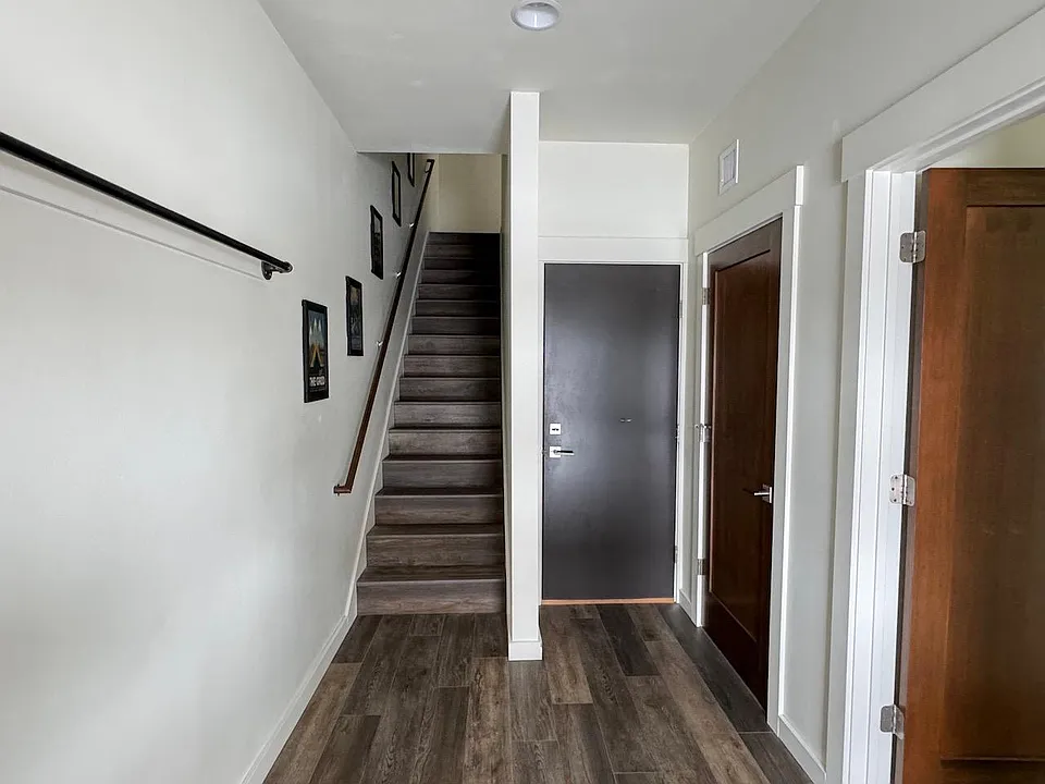 21B Hickory Loop