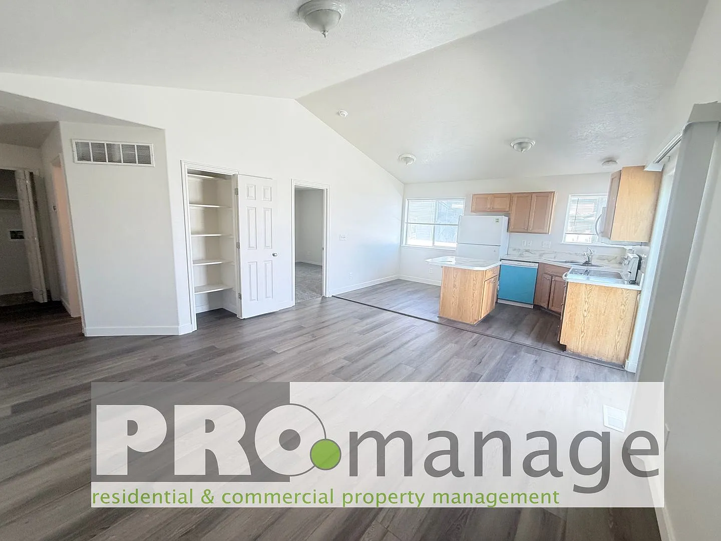 3573 Deloy Dr. — Photo 3
