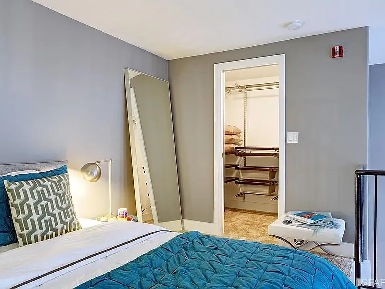 469 Clementina St #7 — Photo 4