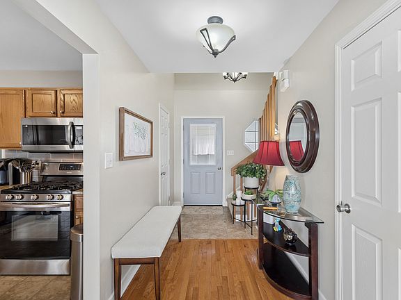 2nd image of 22975 Westwind Dr
