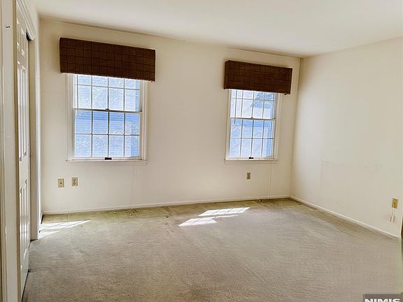 3rd image of 70 Boulder Run Rd #203