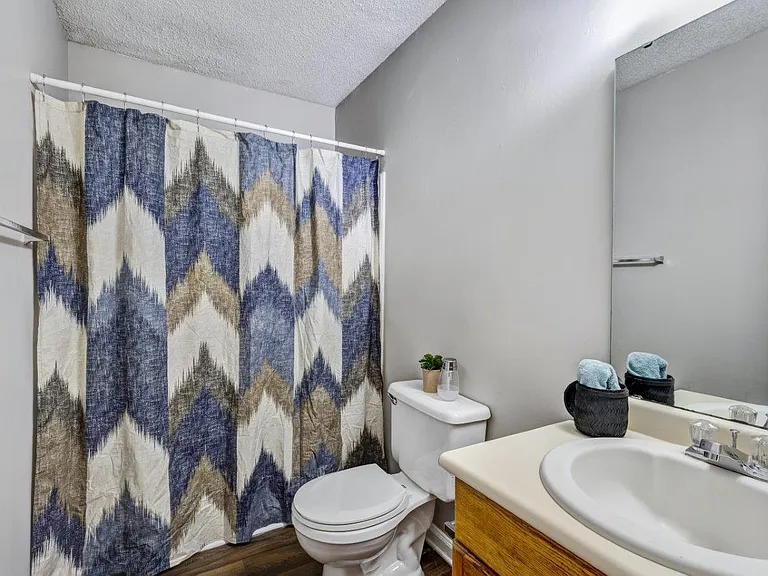 Station 153 Apartment Homes — Photo 7