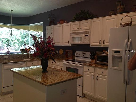 4th image of 7897 Saint Andrews Cir