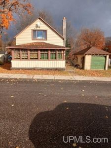 106 Balke Ave, Big Bay, MI, 49808