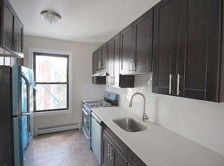 2560 Wallace Ave, Bronx, NY 10467