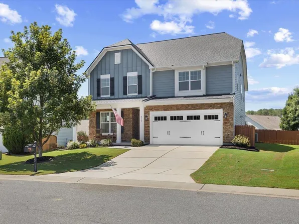 819 Lake Artesia Ln, Fuquay Varina, NC 27526